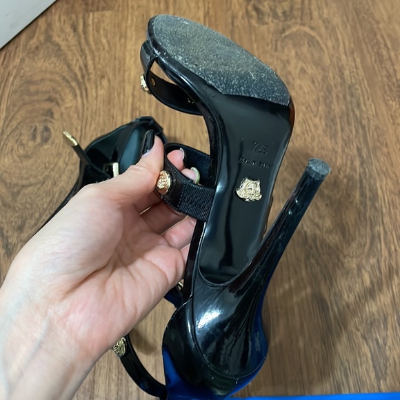 Versace shoes - Picture 5 of 8